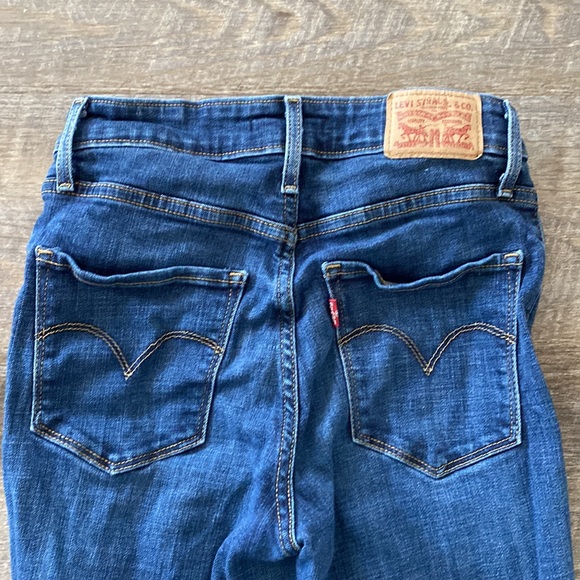 Levi’s 721 - Picture 3 of 4